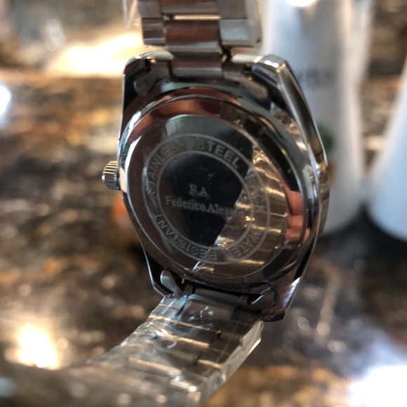 Brand new Federico Alessio watch - Picture 4 of 4